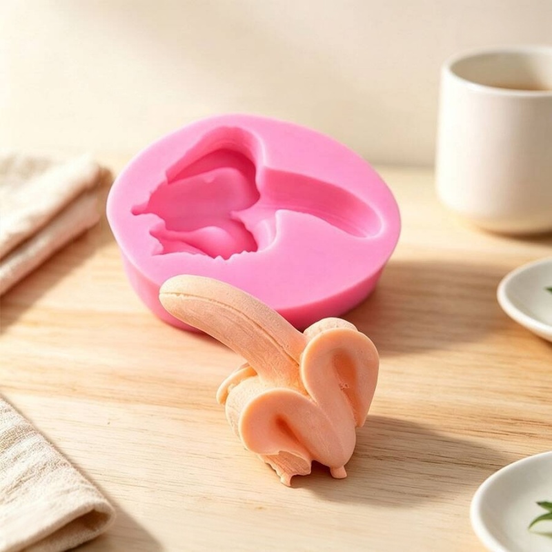 Kitchen Baking Decor - Cetakan Silikon Bentuk Pisang untuk Membuat